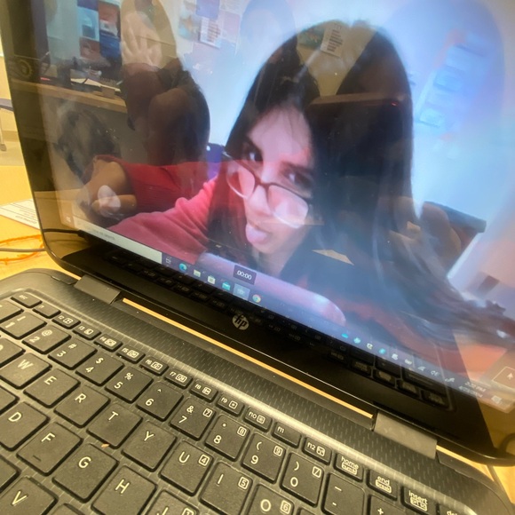 Meet your Posher, Makayla - Picture 8 of 9